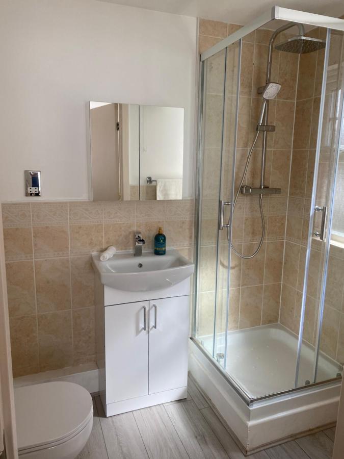 Marine Viewing 2 Bedrooms Flat 맨체스터 외부 사진